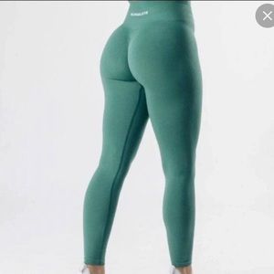 Alphalete Amplify Leggings in Ivy -OG